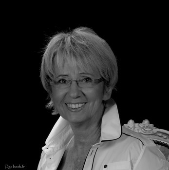 Mercotte_photographe___DgC.book.fr___1.jpg