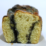 Brioche au pavot et aux raisins