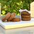 Sablés à l’ail noir et au parmesan