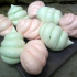 Meringues en couleur