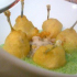 Beignets de grenouilles purée d’ail et noix