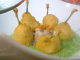Beignets de grenouilles purée d'ail et noix