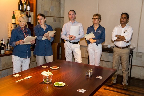 festival_culinaire_bernard_loiseau_art_de_la_table_contest_jury_001.jpg