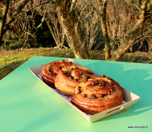 Escargot au chocolat  Boulangerie Pâtisserie DIDIER