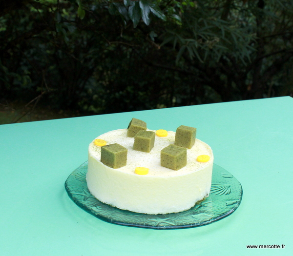 Entremets Matcha Yuzu De L Ecole Du Grand Chocolat Valrhona La Cuisine De Mercotte Macarons Verrines Et Chocolat