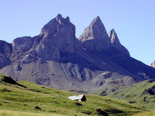 aiguillesdarvesvg.jpg
