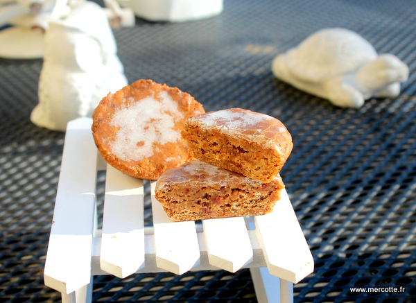 Recette : Biscuits italiens aux amandes et anis – L'île aux épices