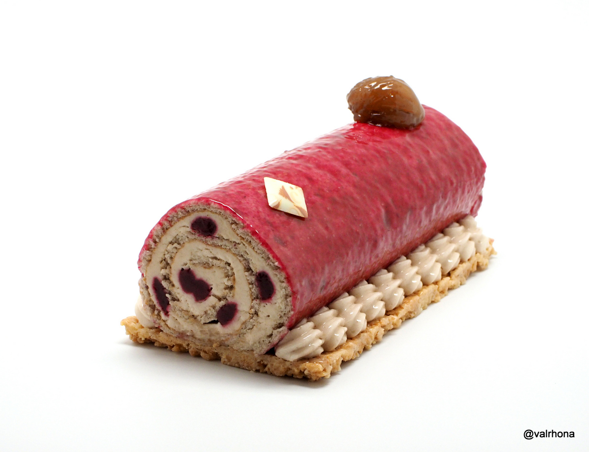 Bûche Roulée Cassis Marron, le Retour des Grands Classiques ! – La cuisine  de Mercotte :: Macarons, Verrines, … et chocolat