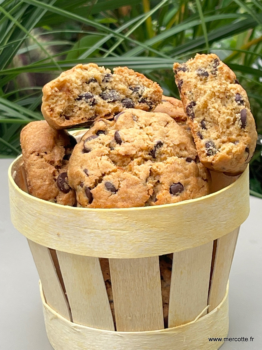 Cookies aux pépites de chocolat pour 4 personnes - Recettes - Elle à Table
